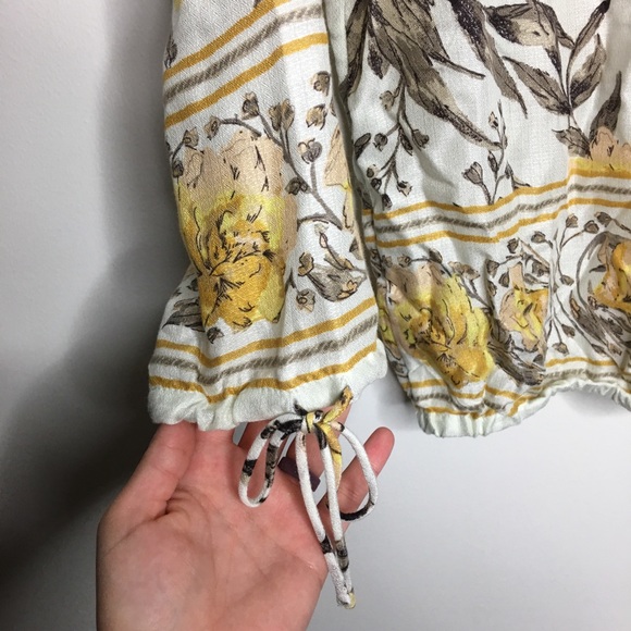 Lucky Brand Floral Blouse - Picture 6 of 6